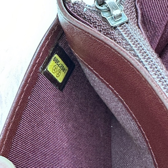 CHANEL Black Long Wallet - Picture 13 of 13